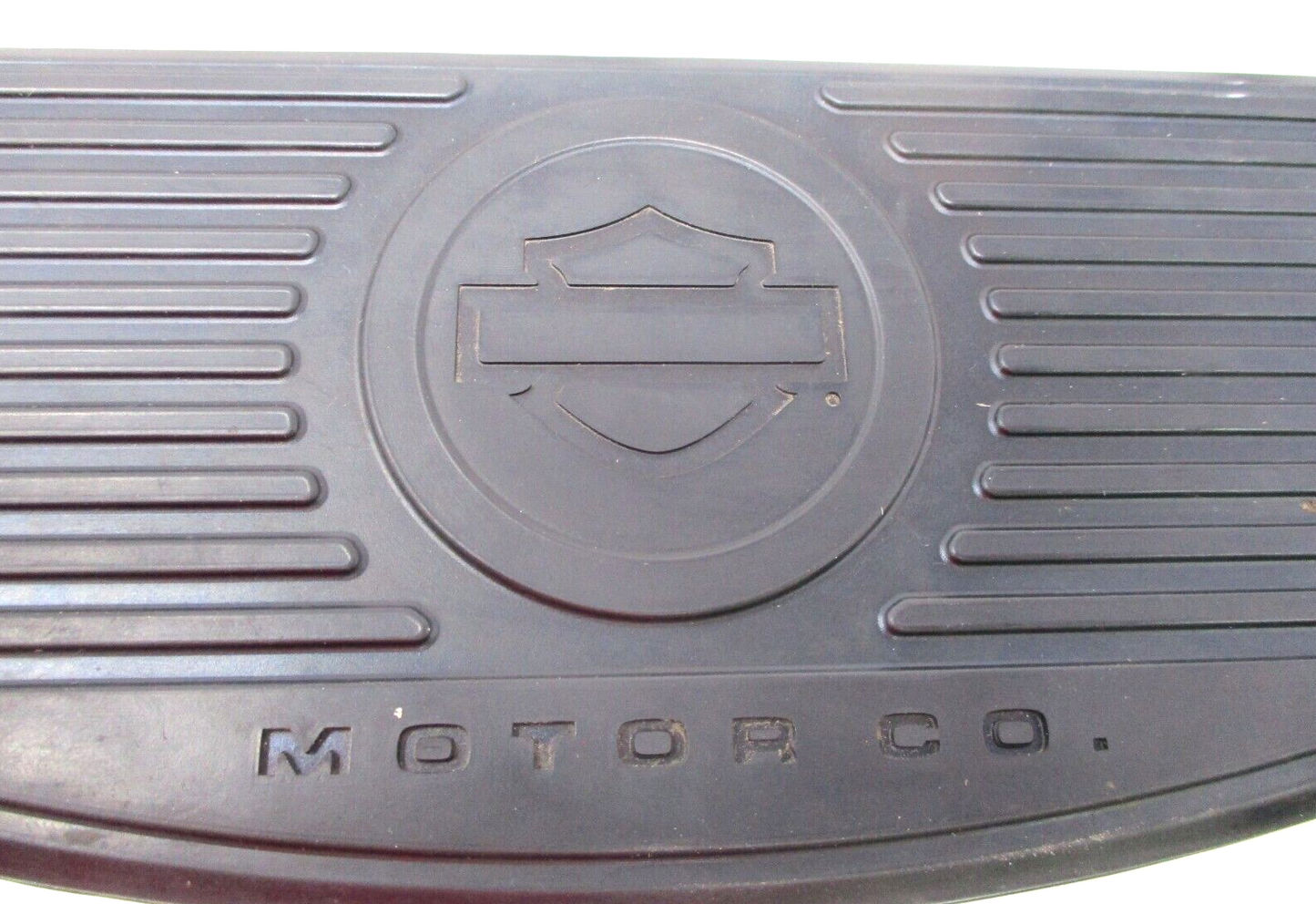 Harley-Davidson '18-later Footboard Pad Inserts Softail Pair 50500629