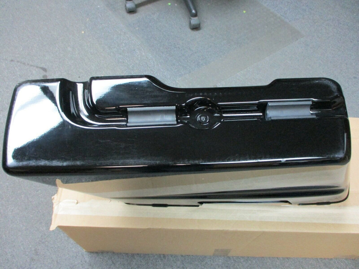 Harley Davidson OEM Left Saddlebag Vivid Black W/Grey Stripe Chevron 79091-93B