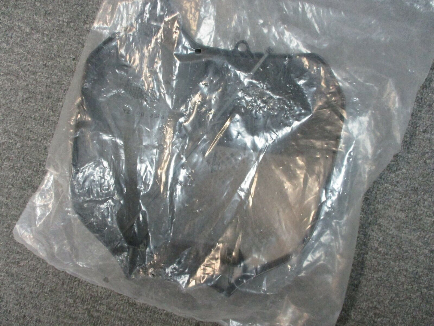 UFO Plastic YZ/YZF 125-450 Front Number Plate Black 00-05 296090