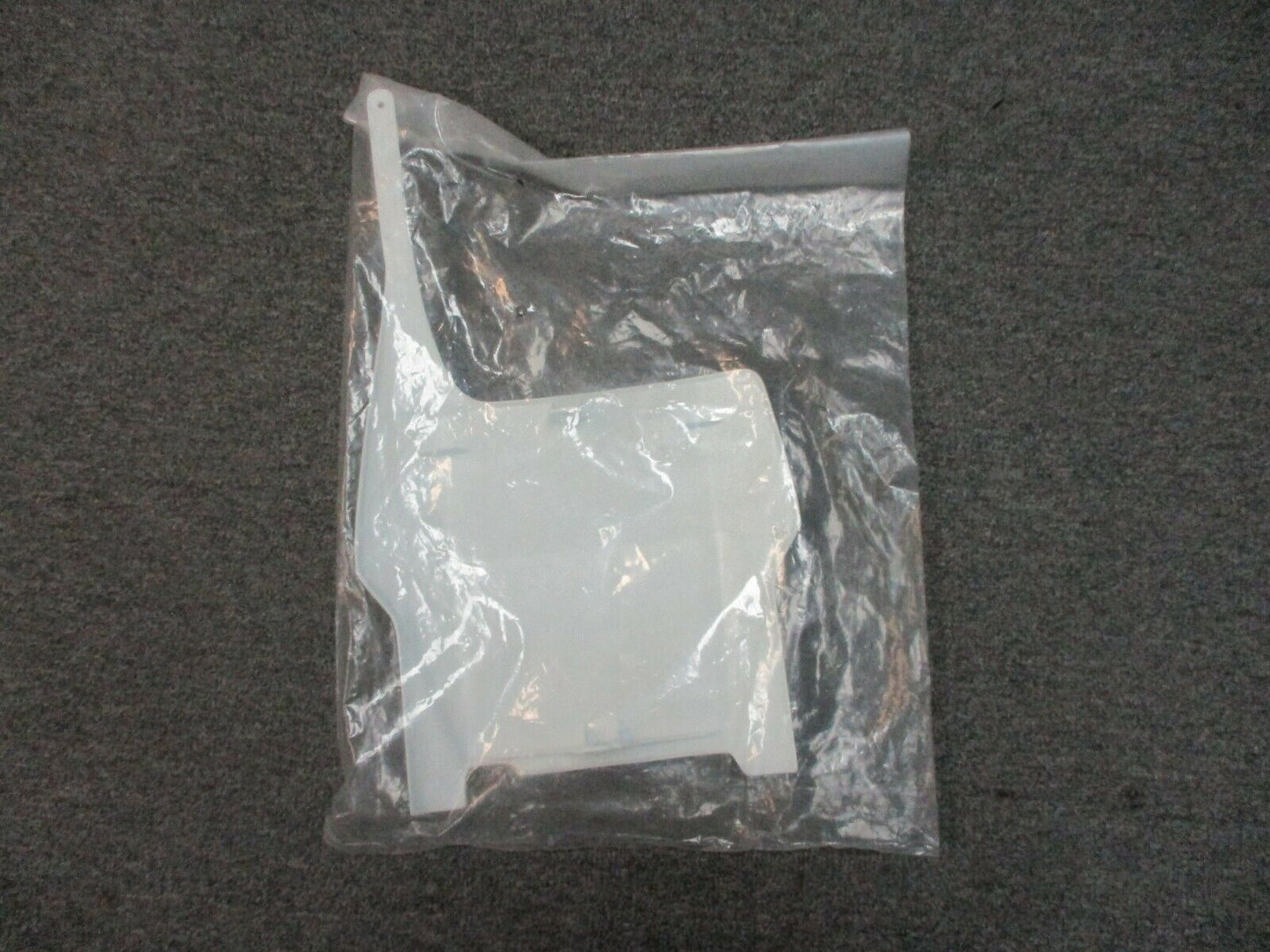 UFO Plastic CR/CRF 125/250/450 Front Number Plate White CR04