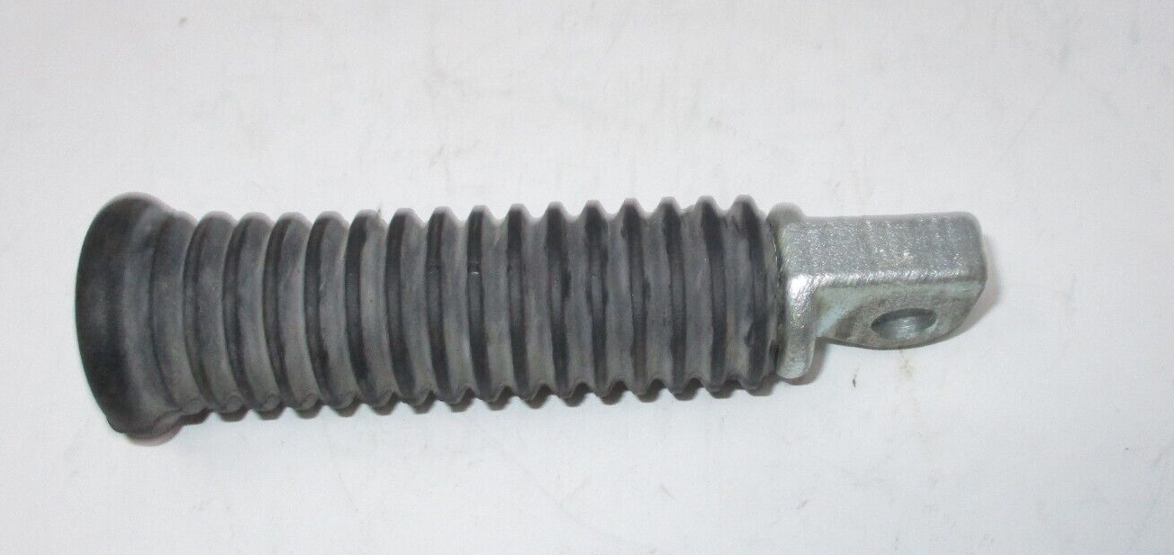 Harley-Davidson OEM Foot Peg Softail Night Train 33189-63