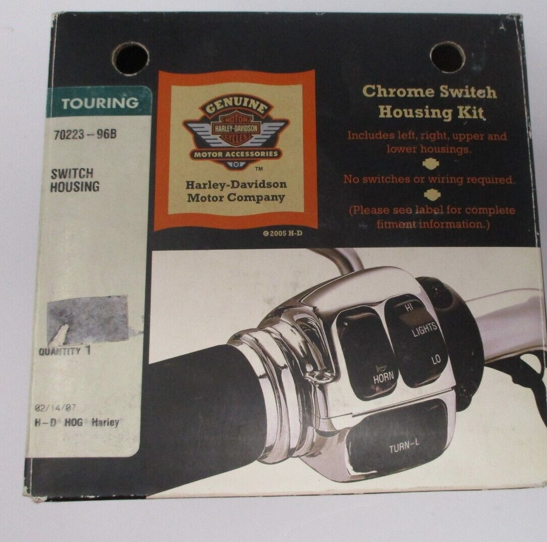 Harley-Davidson Chrome Handlebar Switch Housing Kit 70223-96B