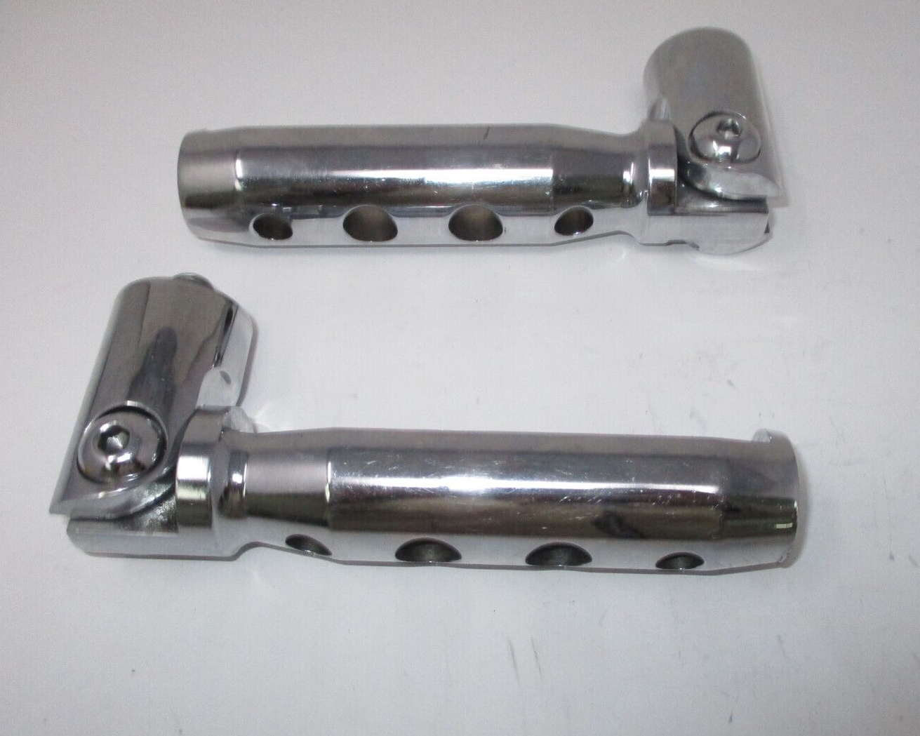 Chrome STALLED Male Mount Foot Pegs PAIR Multi Fit