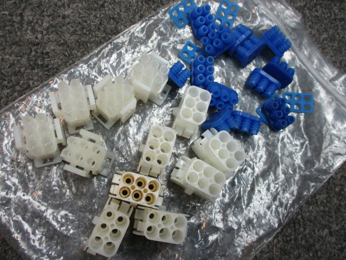 Namz PLUG & CAP CONNECTORS 6 POSITION 2120-0198