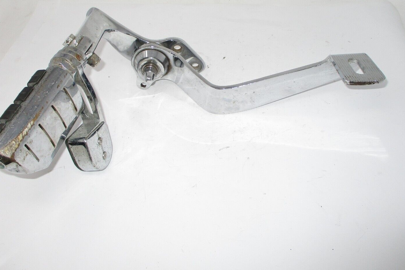 Harley-Davidson Right Side Peg Mount and Brake Pedal Forward Control Kit