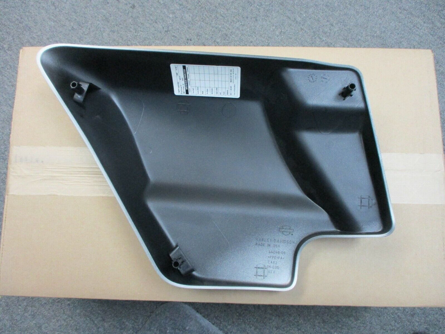 Harley Davidson OEM Right Side Cover Silver Denim 66048-09