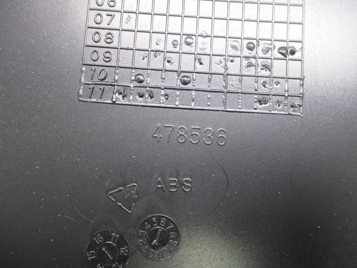 DeWALT OEM Plastic Guard 478536