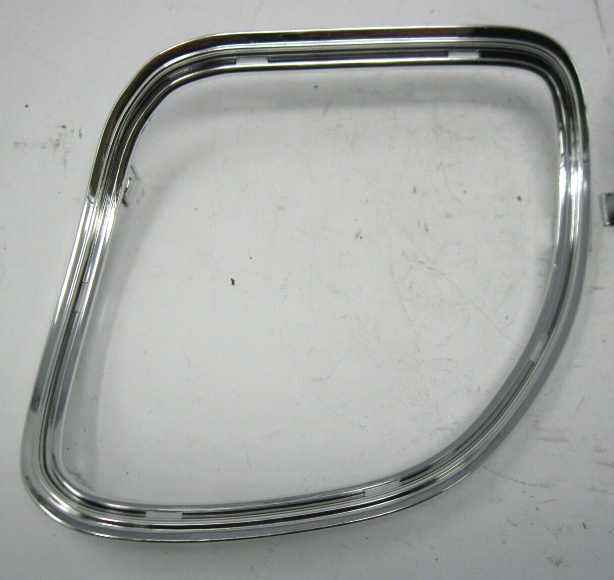 Hogtunes Chrome Speaker Trim for 15-21 FLTRX/FLTRXS/FLTRXU/FLTRK (No Mesh Grill)
