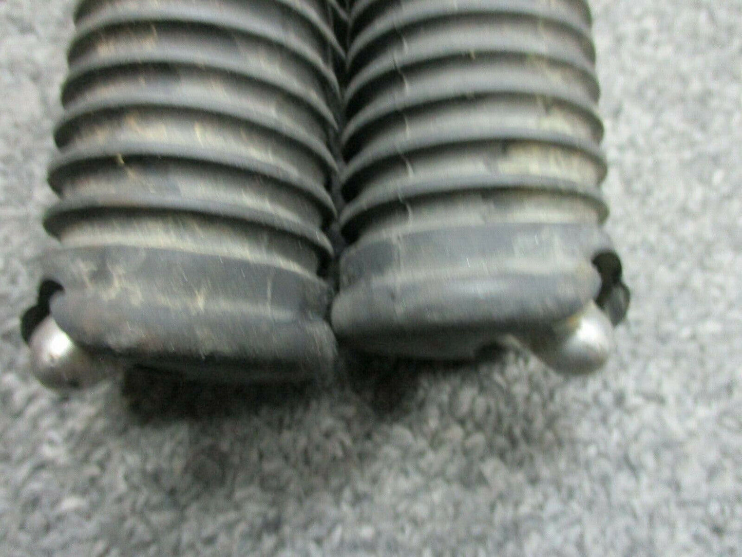 Harley-Davidson OEM Rider Foot Pegs with Drag Pin Dyna XL