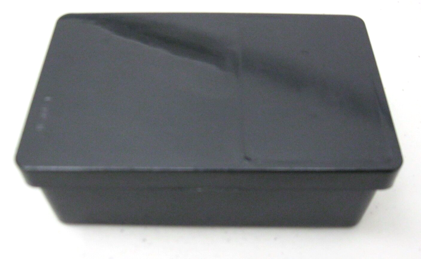 MOTOVAN BLACK PLASTIC PLUG & BULB HOLDER 012-113