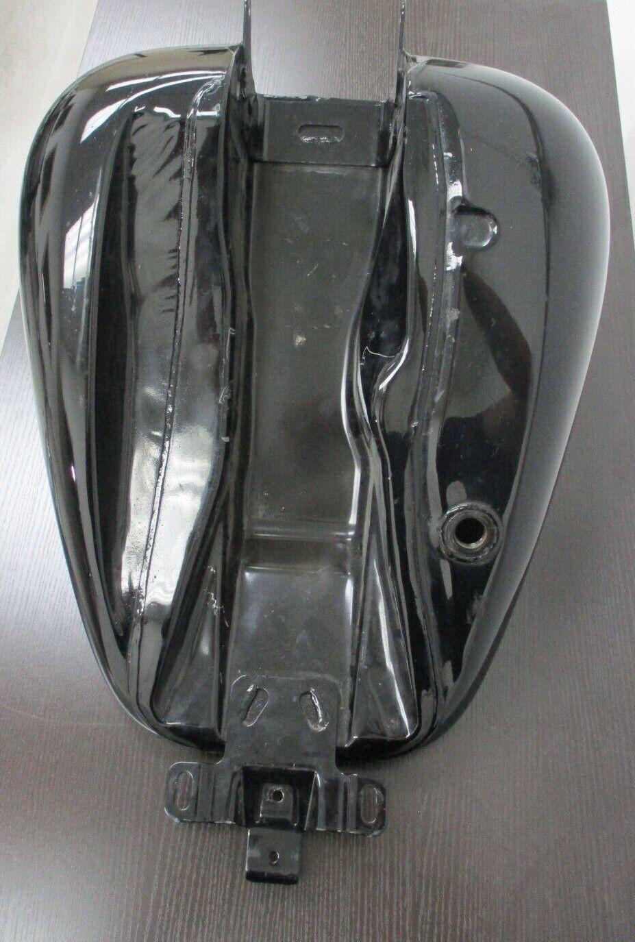 Harley Davidson OEM Fuel Tank Vivid Black with Pinstripe 61356-08