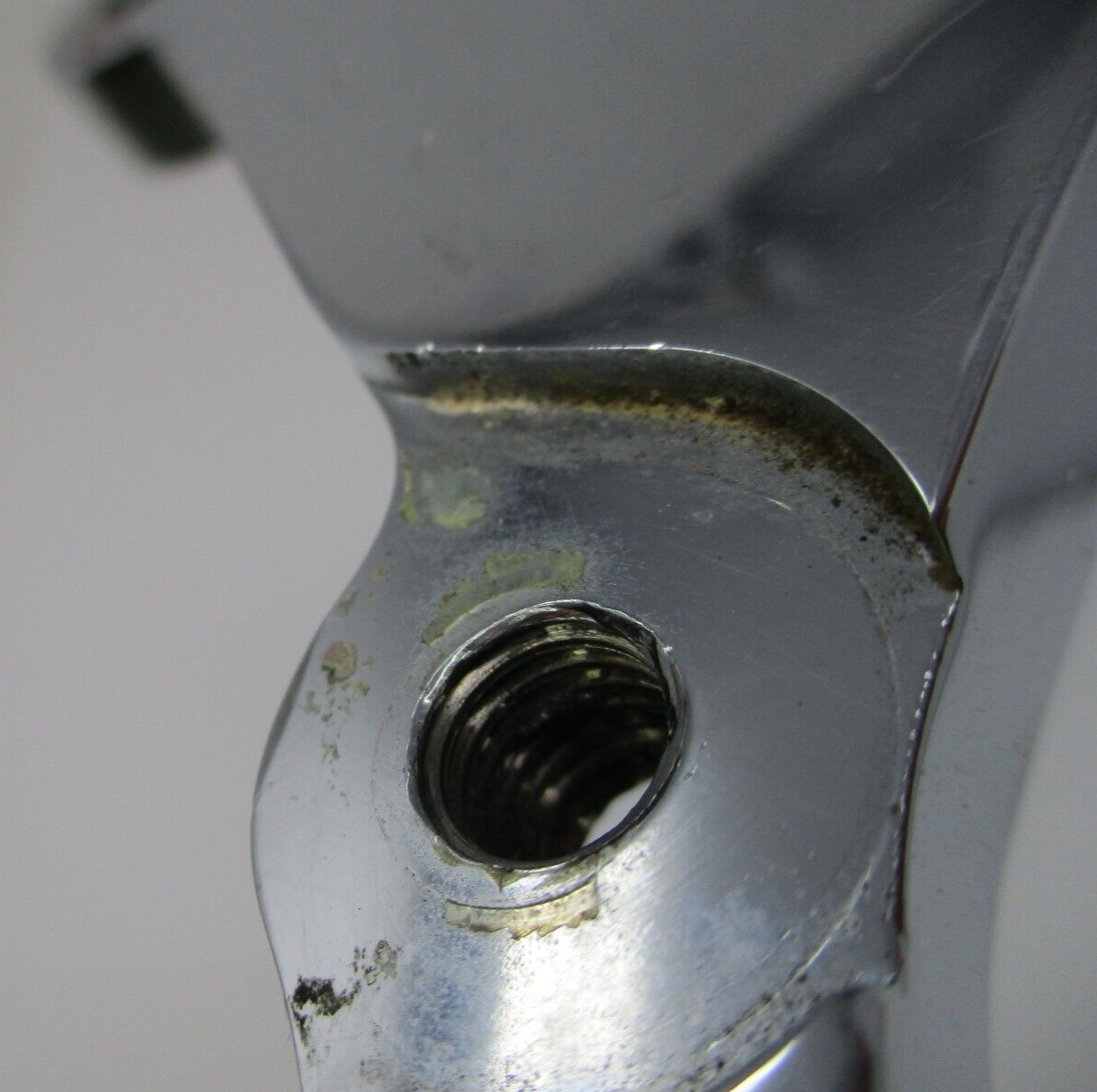 Rear Brake Caliper Bracket For 1'' Axle RL91