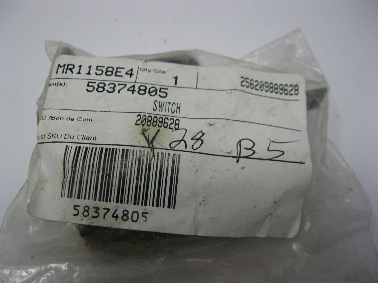 DeWALT OEM Switch 58374805