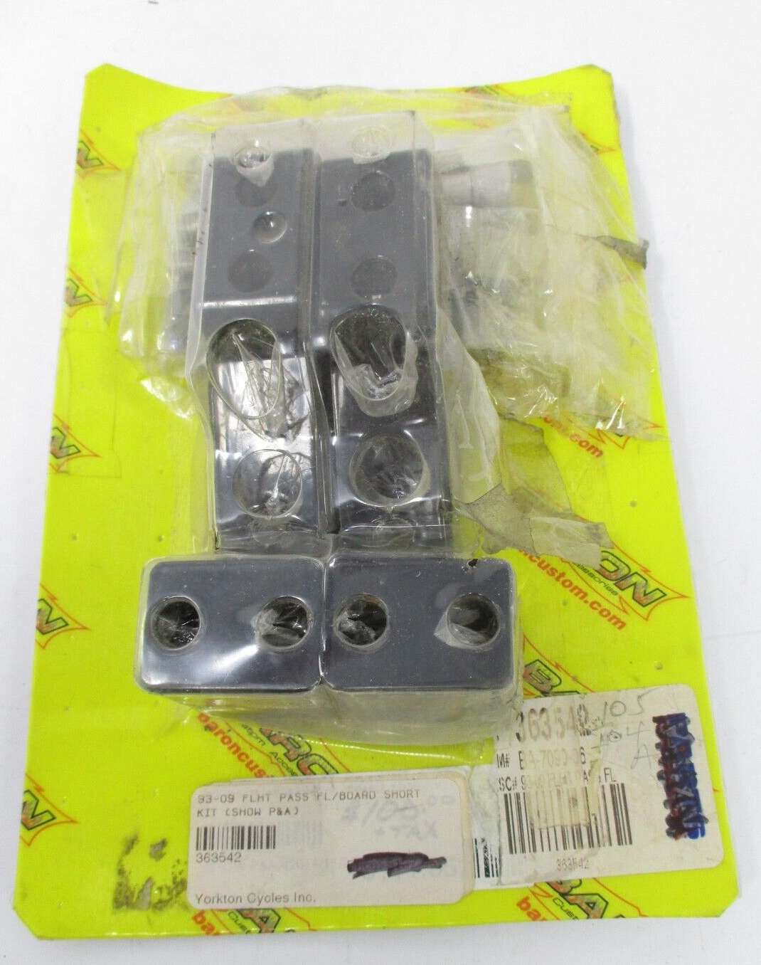 Baron Custom Accessories Passenger Floorboard Short Comfort Kit BA 7090-06