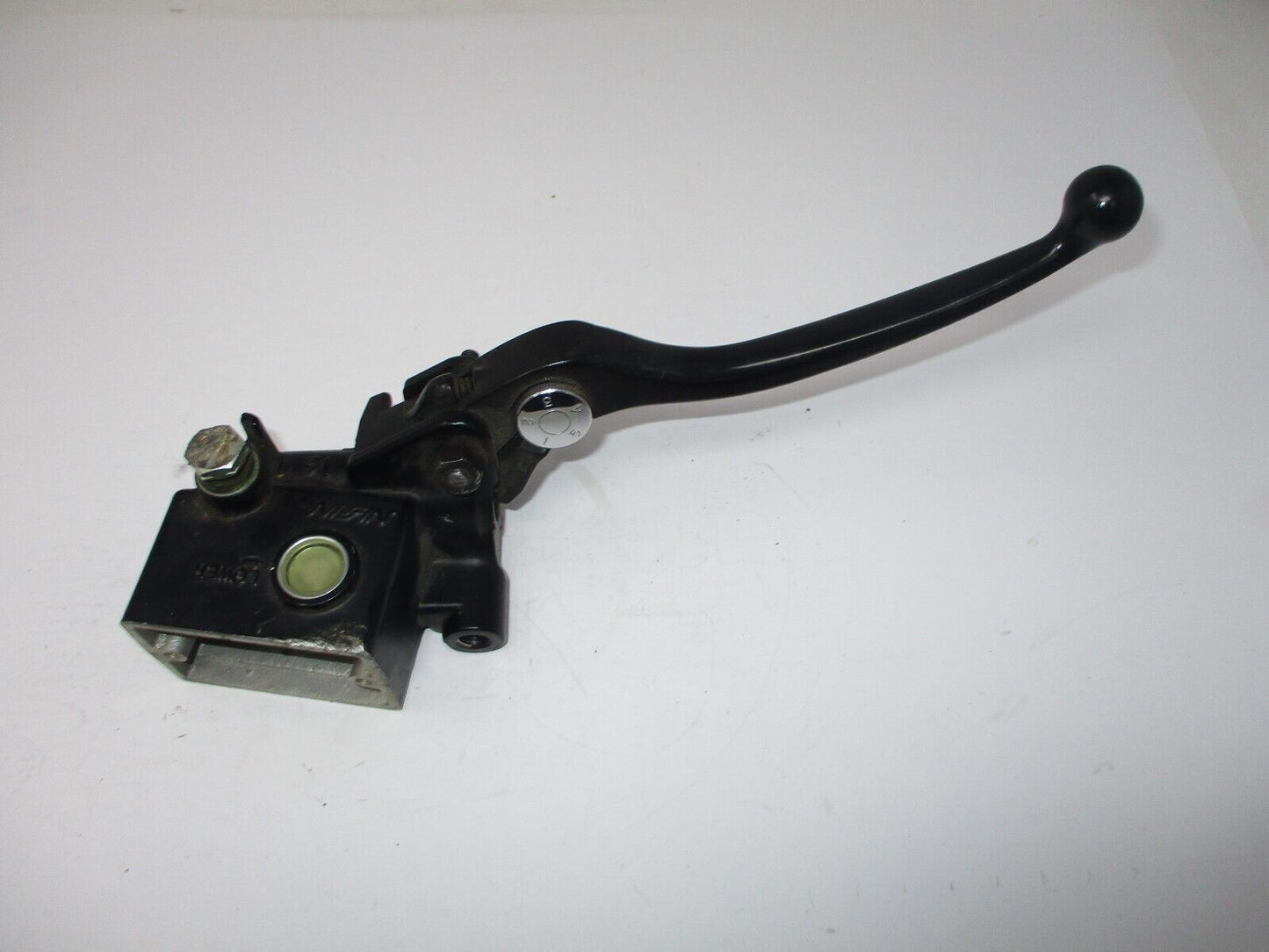 Nissin 1/2 Brake Master Cylinder Unknown Fitment