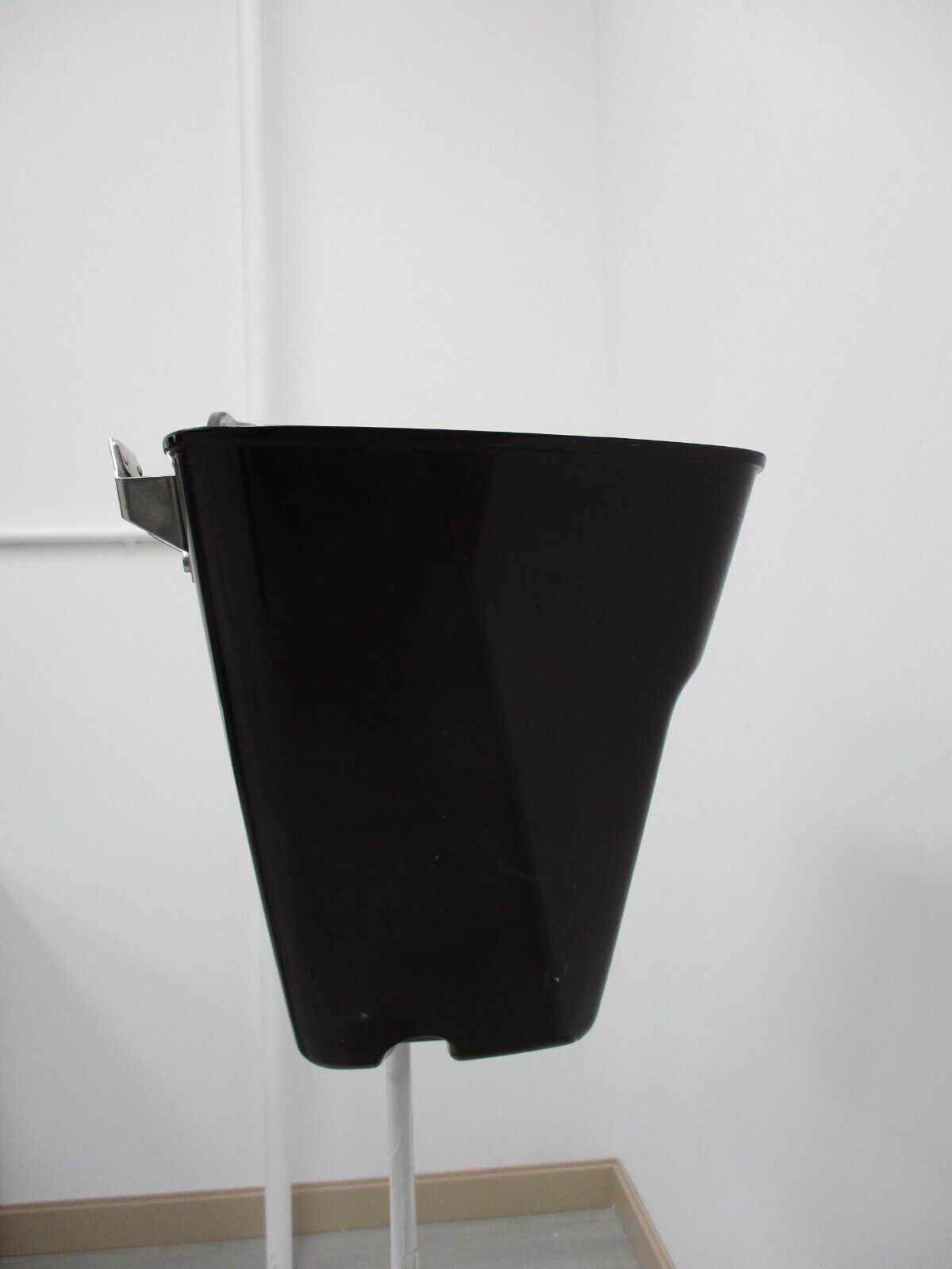 Harley Davidson OEM Left Saddlebag Burgundy 2014-Later