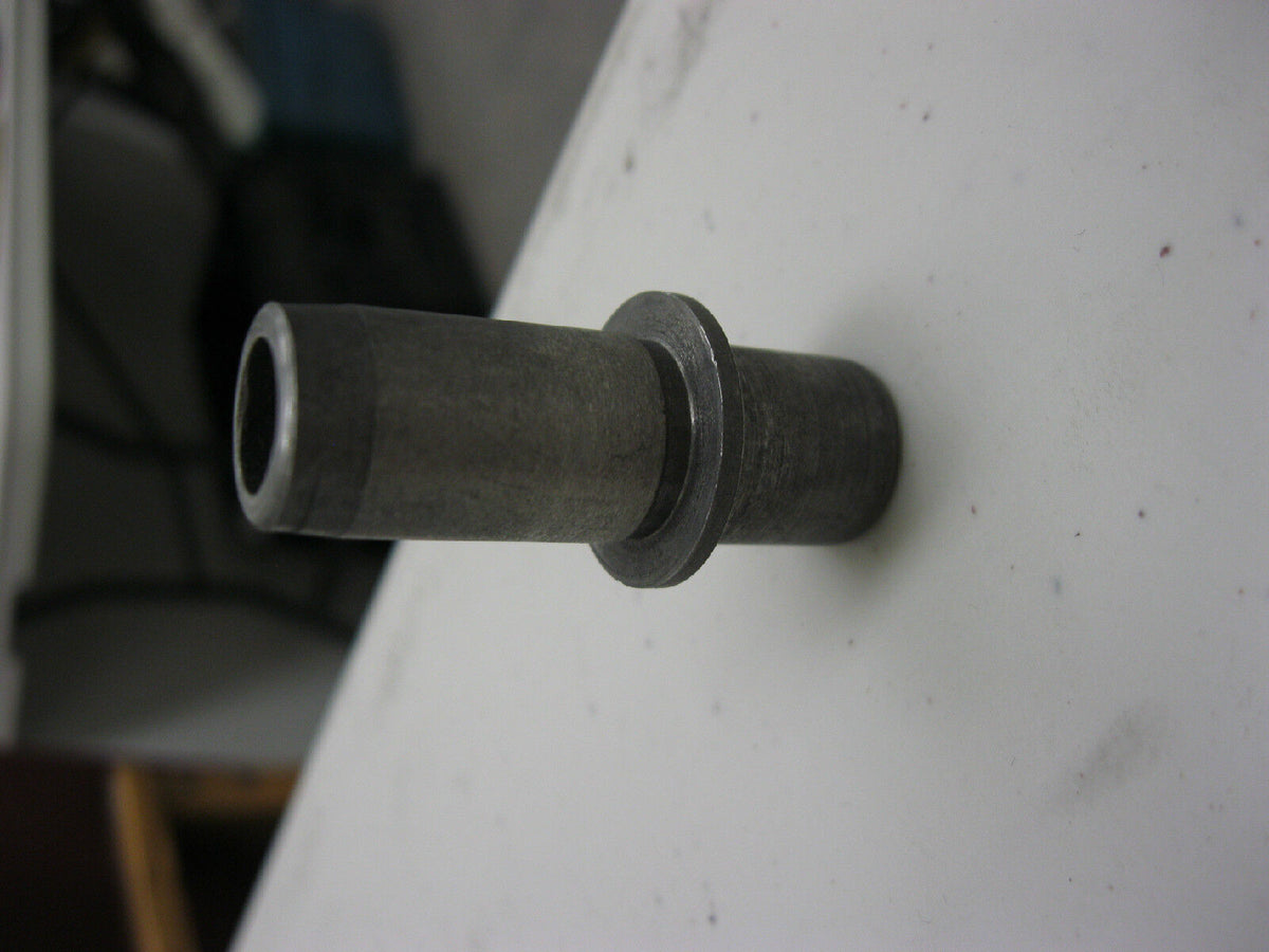 GENUINE HARLEY OEM VALVE GUIDE 18138-79 - 001" OVERSIZE