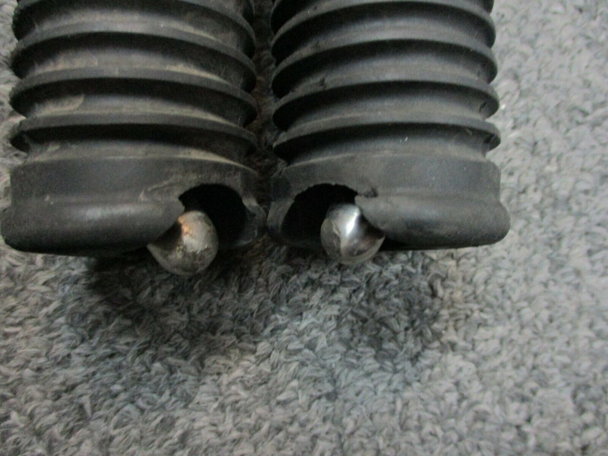 Harley-Davidson OEM Rider Foot Pegs with Drag Pin