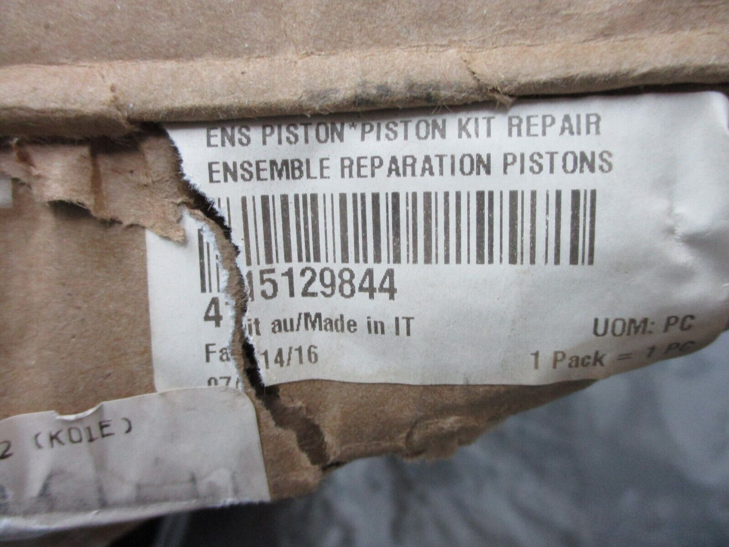 Ski-Doo New OEM Piston Repair Kit, Skandic 330, 415129844 NOT FULL KIT READ