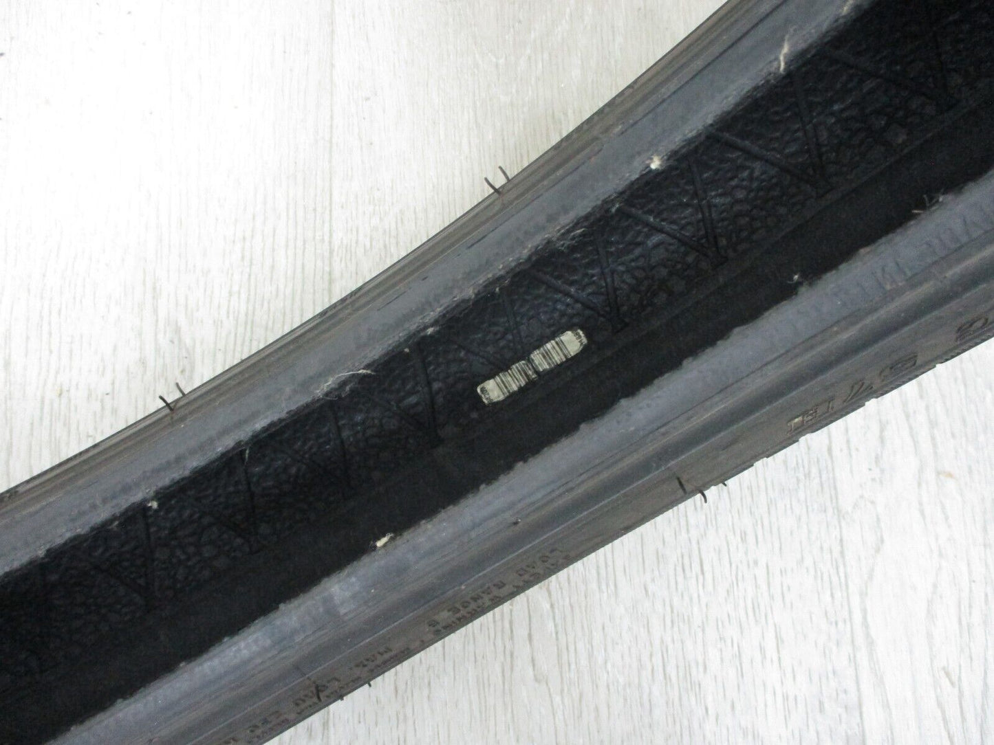 USED Harley-Davidson Dunlop Front Tire 100/90-19 M/C 57H D401F (2019 Y) USED