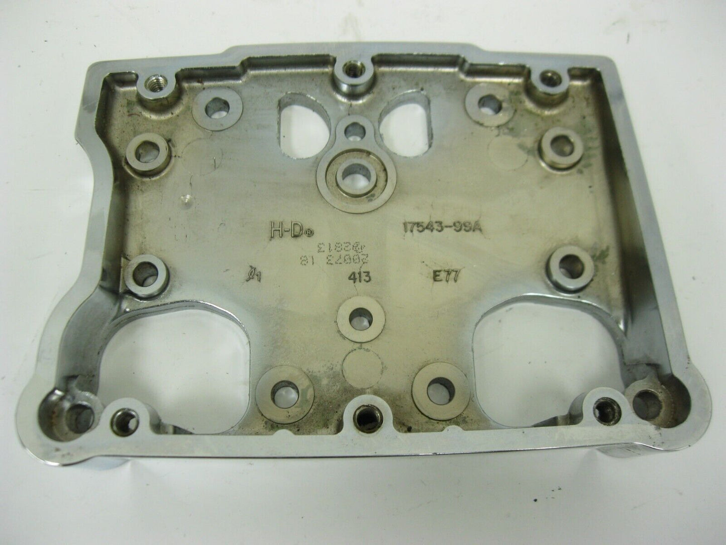 Harley-Davidson 06-17 Twin Cam Chrome Rocker Housing (Cast# 17543-99A) 17573-99A