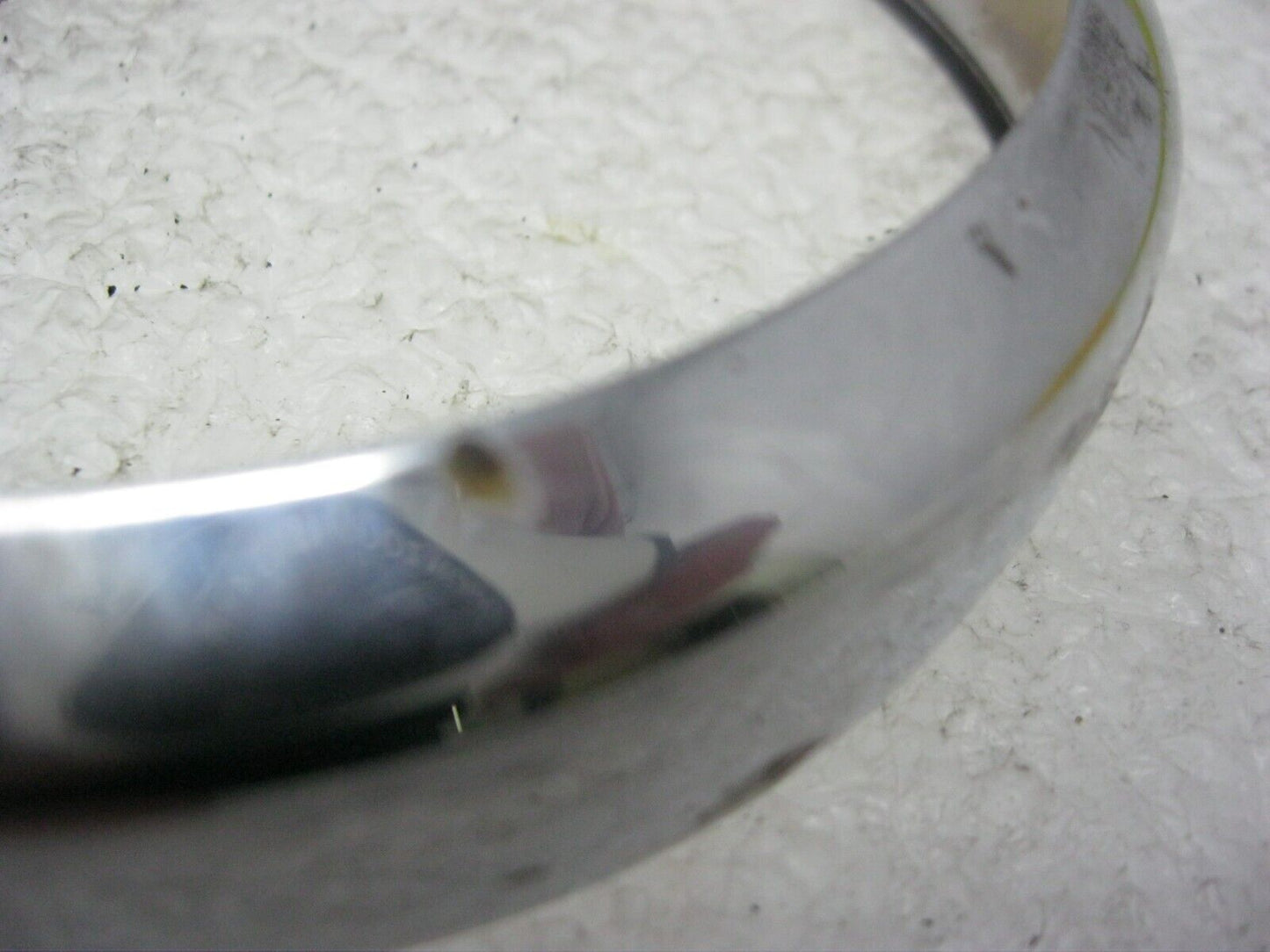 Harley-Davidson OEM 01-23 4.5" Chrome Passing Lamp BEVELED Bezel 68725-62A