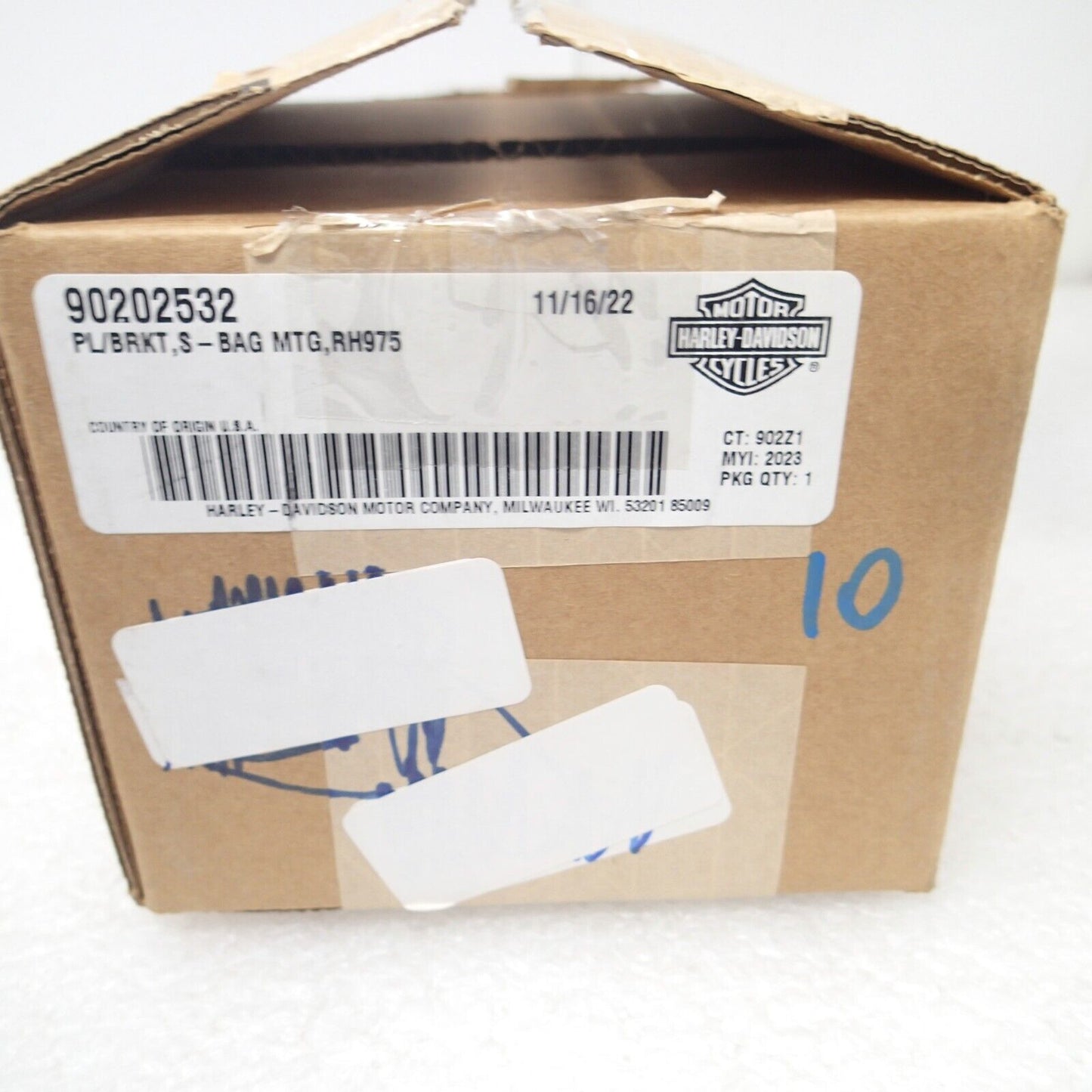 Harley-Davidson Single-Sided Black Swingarm Bag Support 22-24 RH975 90202532