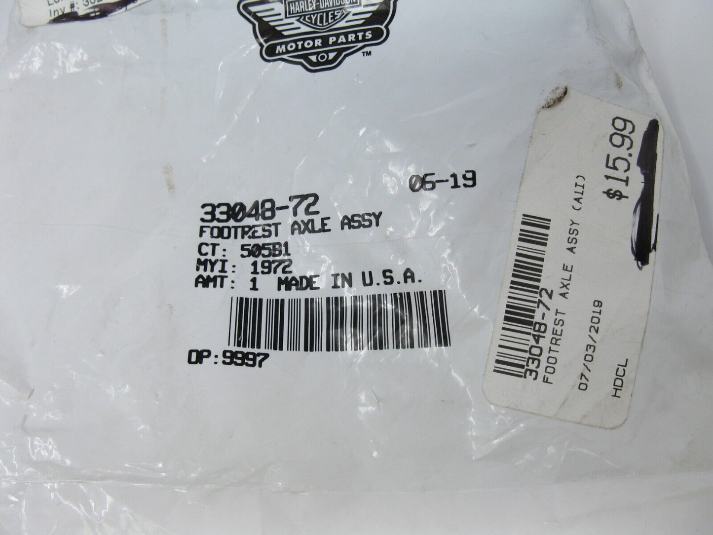 HARLEY DAVIDSON Sportster Dyna Rubber Passenger Foot Peg OEM Part # 33048-72 1pc