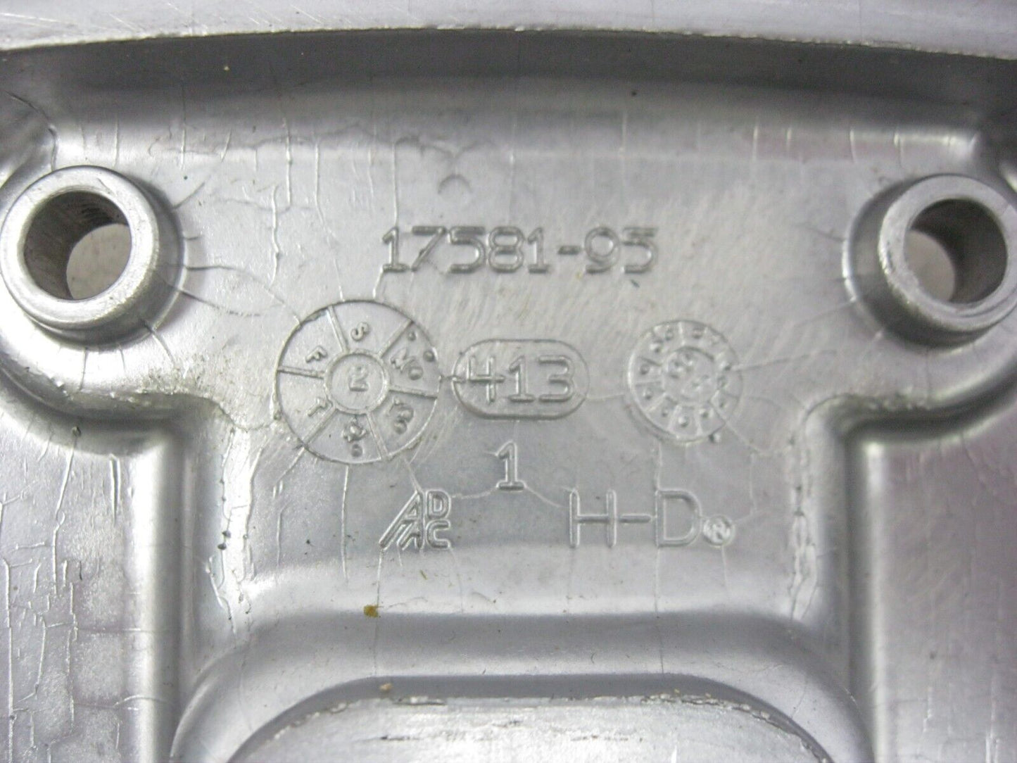 Harley-Davidson OEM 95-03 XL Polished Rocker Cover (Cast # 17581-95) 17501-86B