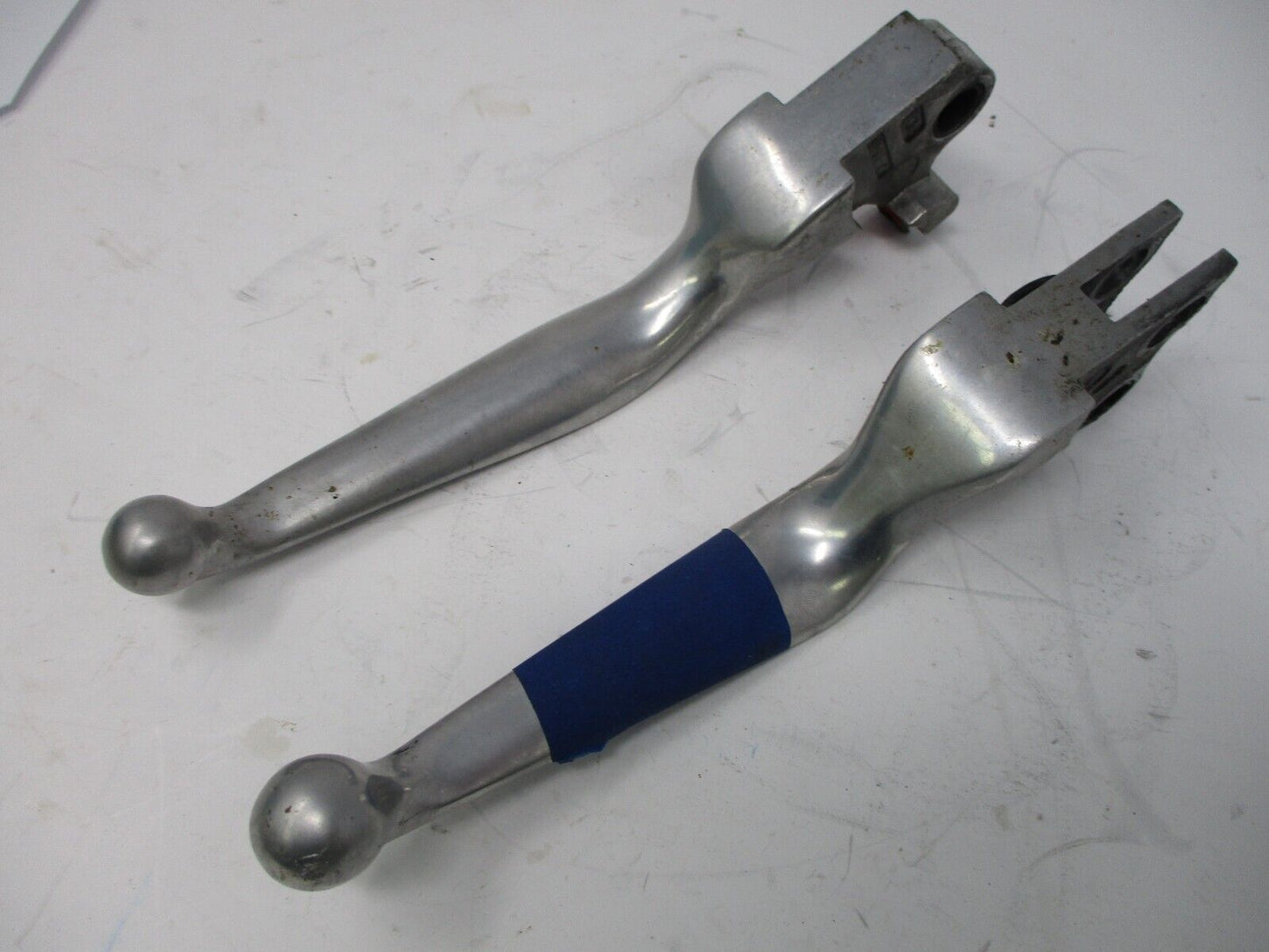 95 Harley Davidson Electra Glide FLHTC clutch lever handle SET