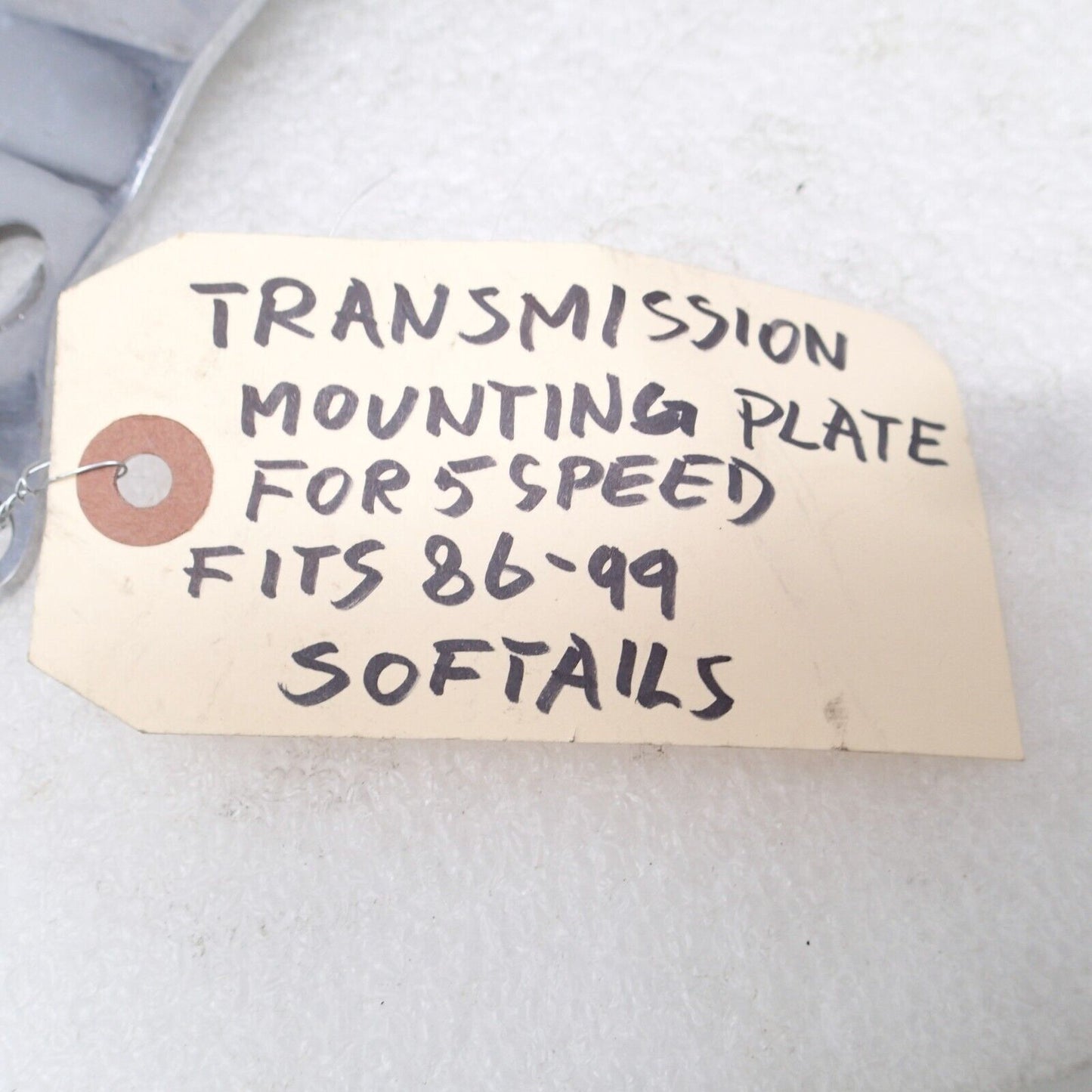 5SPD TRANSMISSION CHROME BASE PLATE HARLEY DAVIDSON FXST FLST 1986-99 47698-86B