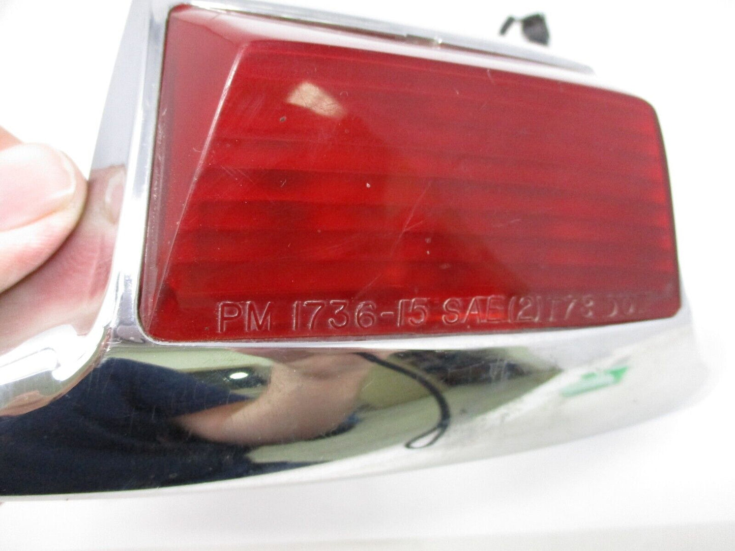 99-08 Harley Davidson FLH Touring REAR FENDER LIGHT LAMP TIP W/ HARNESS 59672-99