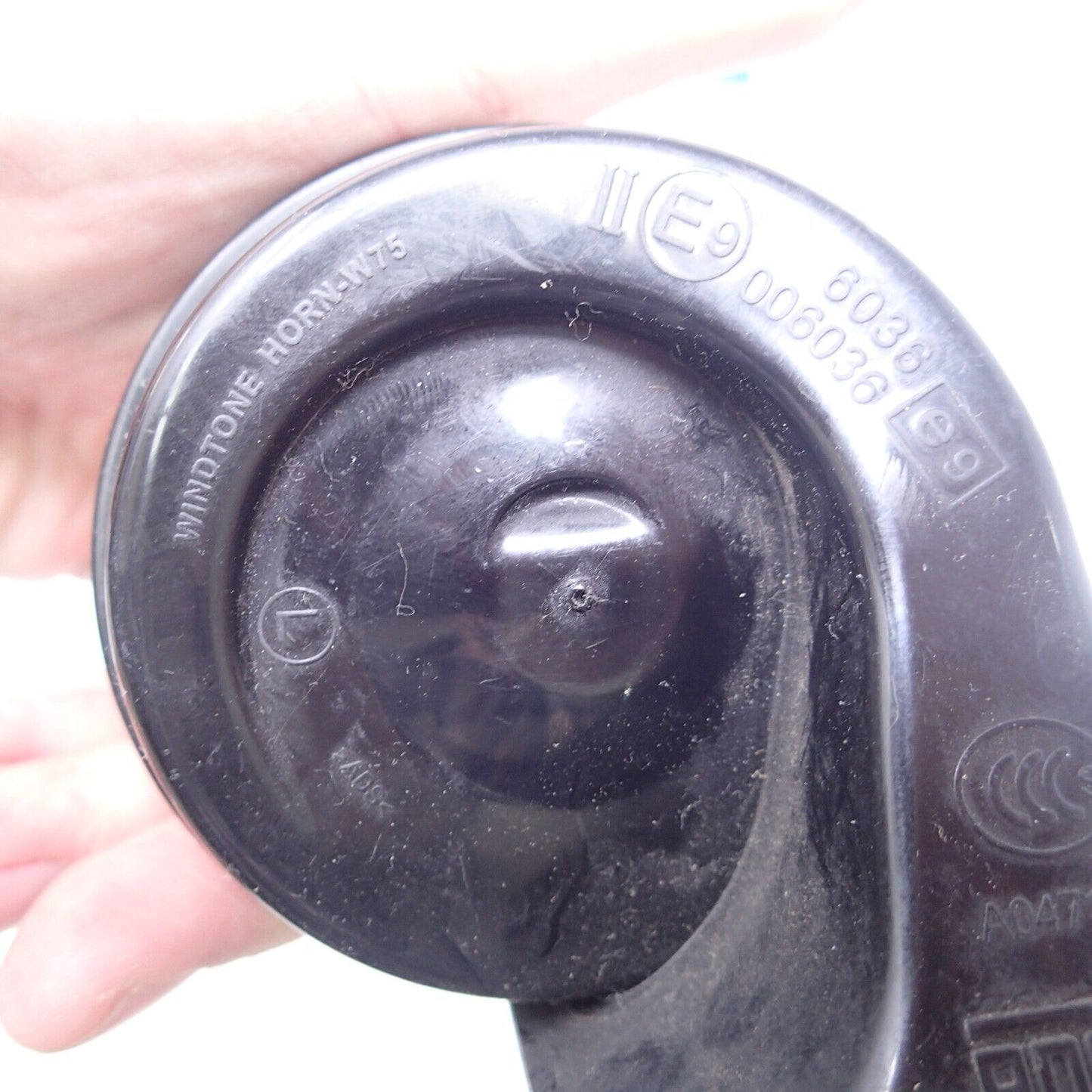 OEM HARLEY Horn Signal Pitch Snail Siren OEM (TESTED)