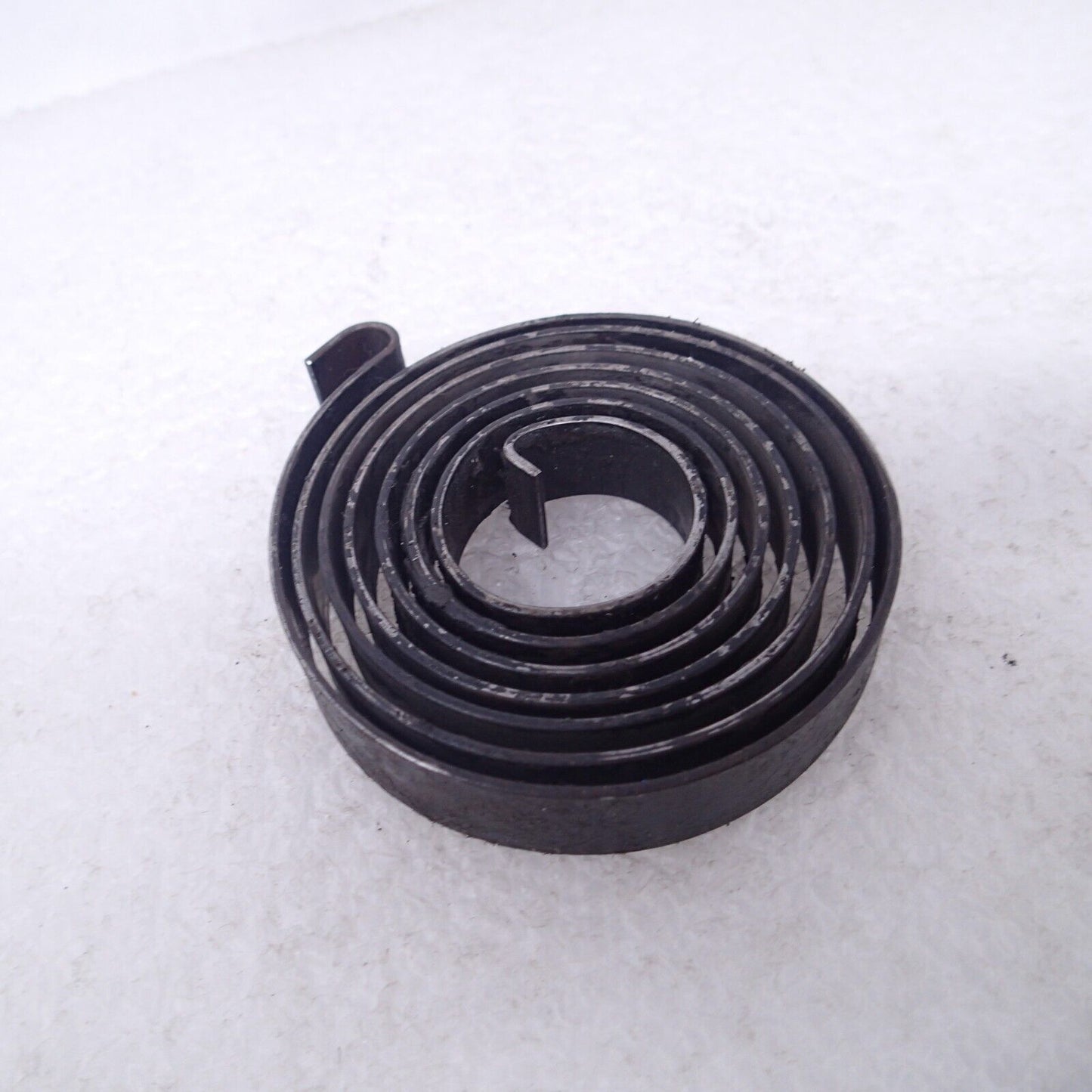 BLACK KICK START SPRING HARLEY KNUCKLEHEAD PANHEAD SHOVELHEAD 1936-84. 33085-36