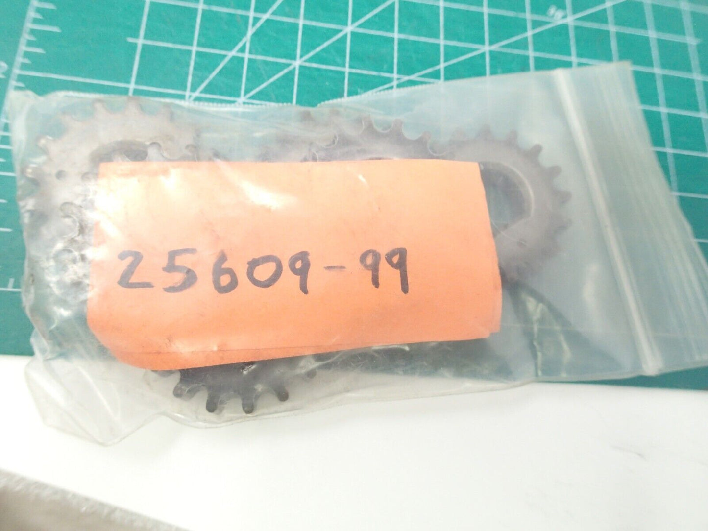 CAM DRIVE ON CRANKSHAFT SPROCKET 17T 25609-99 2006 HD Electraglide FLHT
