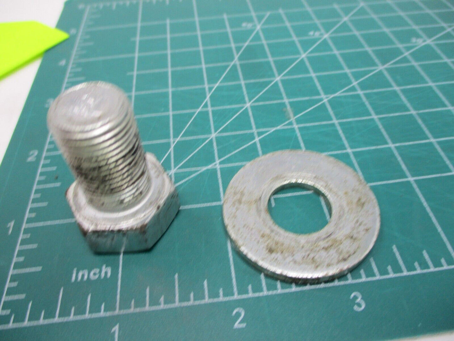 09 Softail Seam bolt 3537 MACHINE BOLT