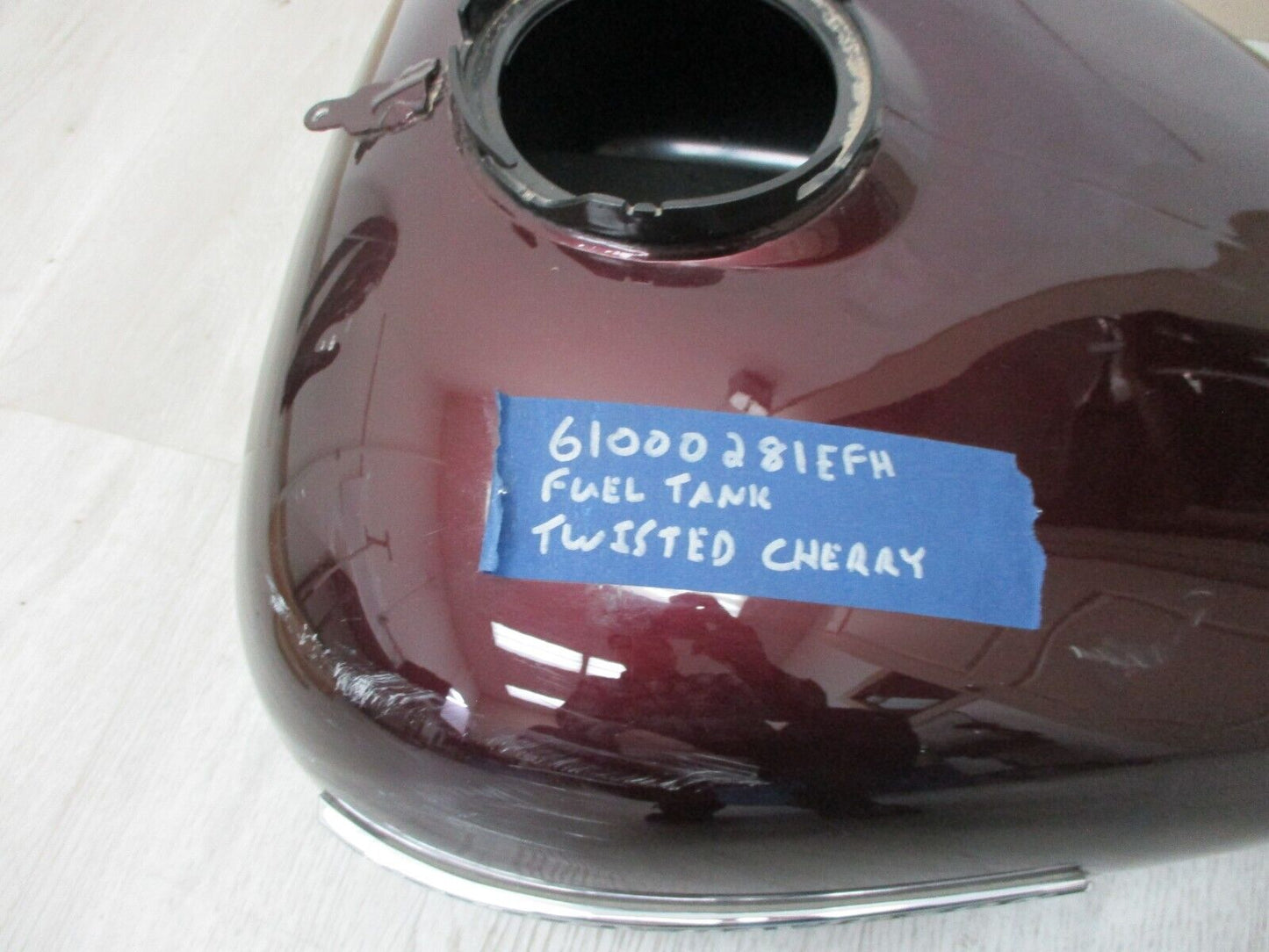 Harley-Davidson Gas Tank Touring ‘14-‘22 Twisted Cherry 61000281EFH