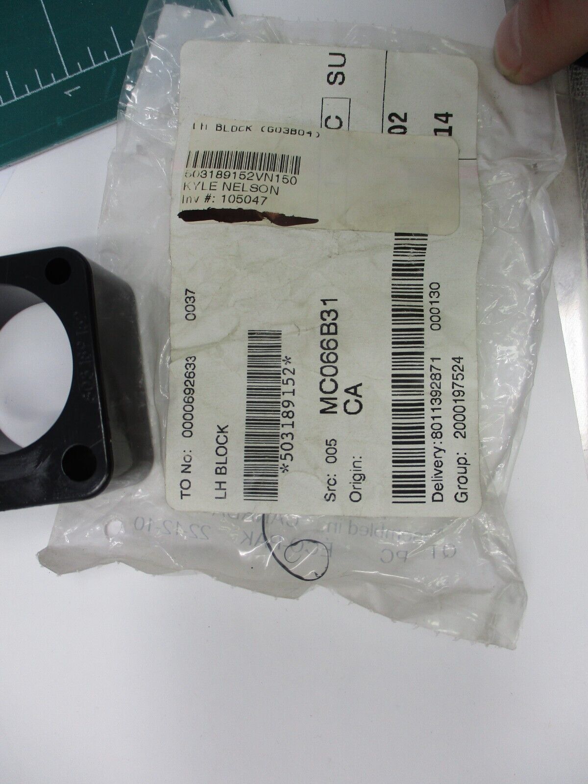 SKI-DOO MXZ 700 OEM REAR SUSPENSION ARM BLOCK 503189152 SS56