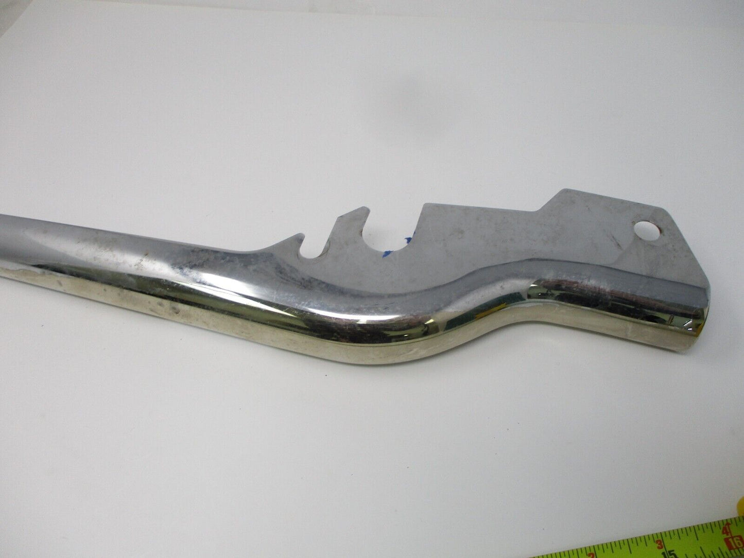47551-79B Harley-Davidson Electra glide STRUT COVER FLT FLHR 23-850 LEFT