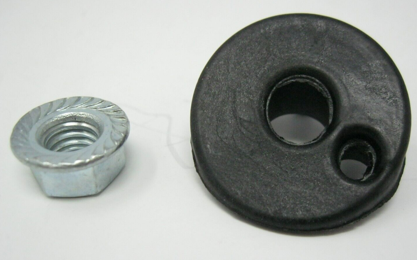 Harley-Davidson OEM 14-23 FLHX Right Hand Mirror Backing Plate & Nut 56000016