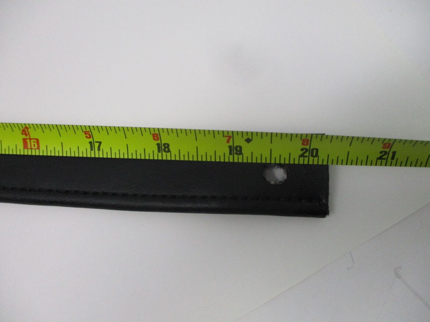 19 inch Harley Davidson Seat Belt Passenger Strap Black 19'' (used) flawless