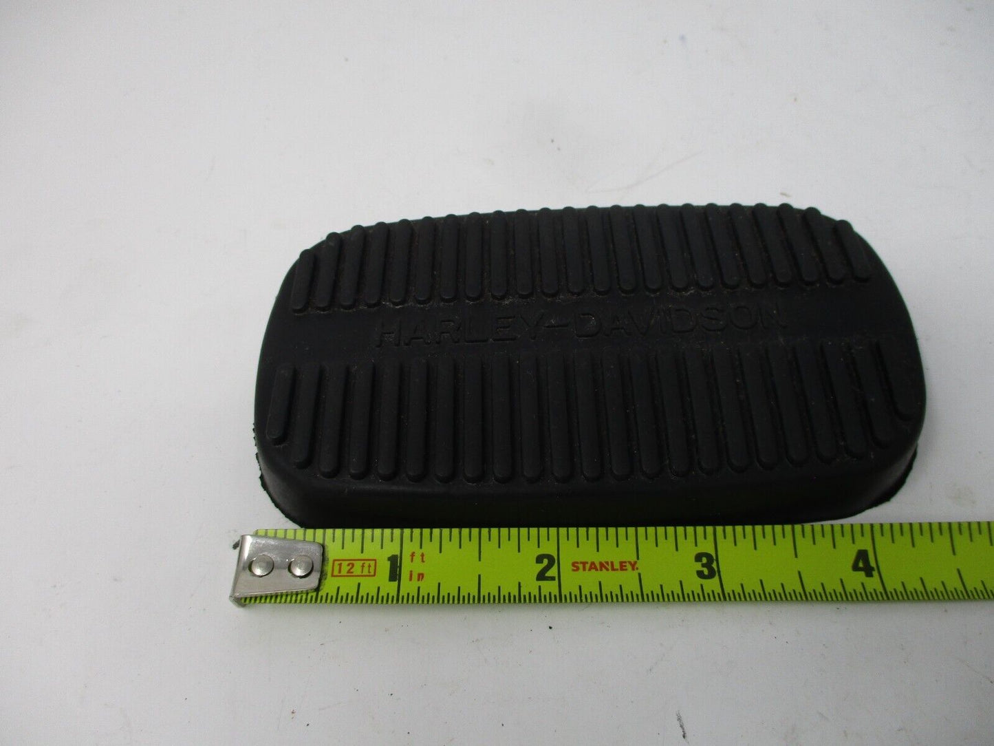 Harley Brake Pedal Pad FL 83-Later R. Brake Pad Rubber Genuine Touring 42416-83