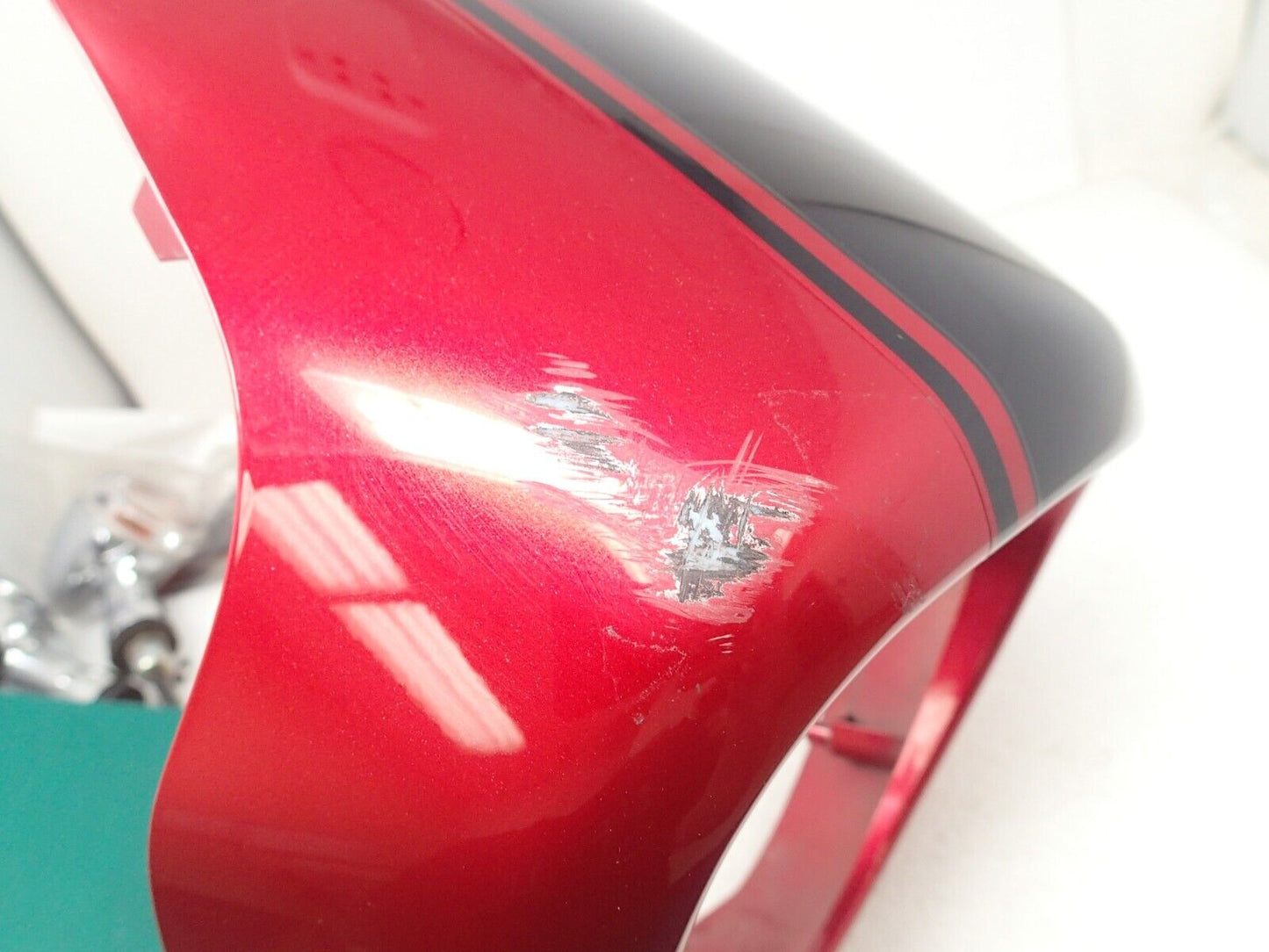 19 Suzuki M109 boulevard Red/Black Headlamp Cover 51820-48GG0-AV4 VZR1800