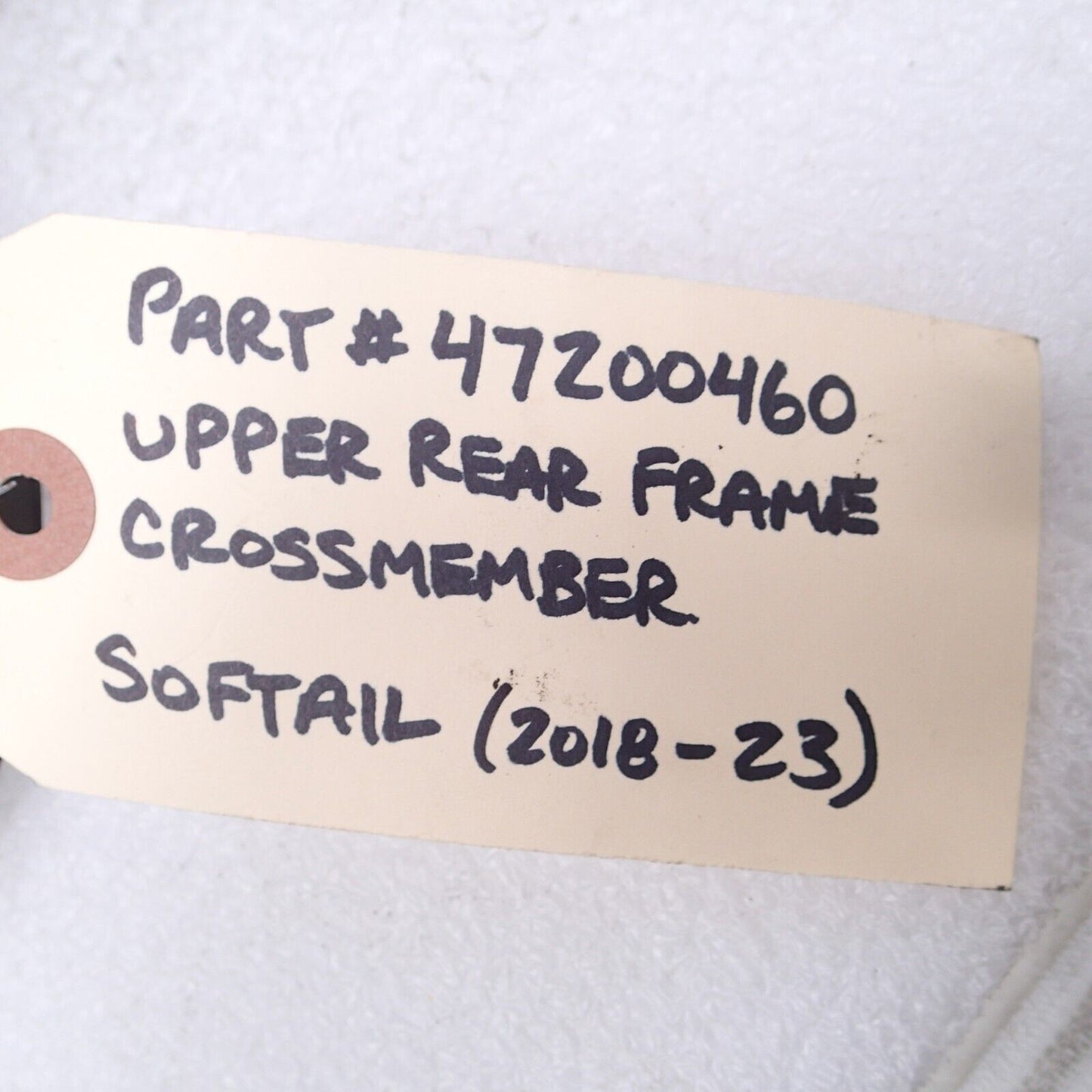 HARLEY-DAVIDSON REAR UPPER SUB FRAME BRACKET SUPPORT CROSS MEMBER 47200460