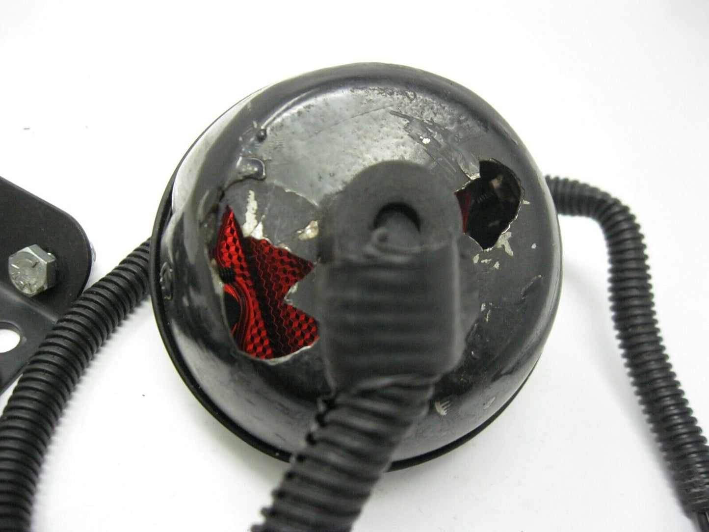 Round Black Finned Style Motorcycle Tail Light for Parts, (Back Broken)