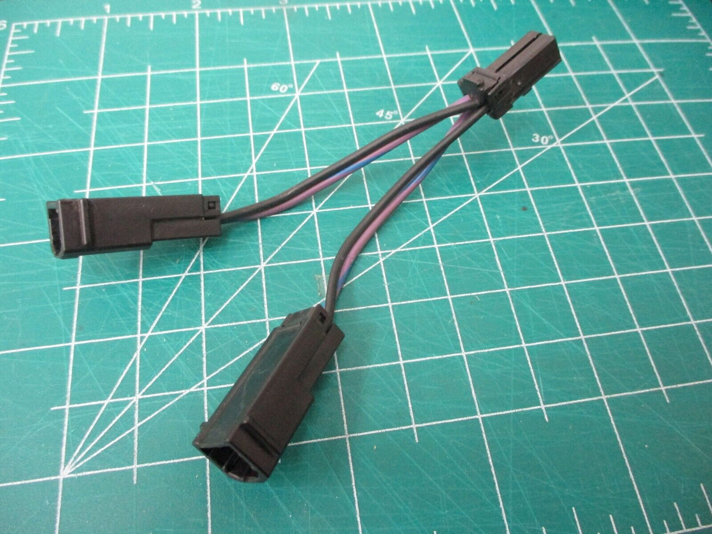 USED GENUINE HARLEY DAVIDSON 69200921 Fairing Power Extension Harness