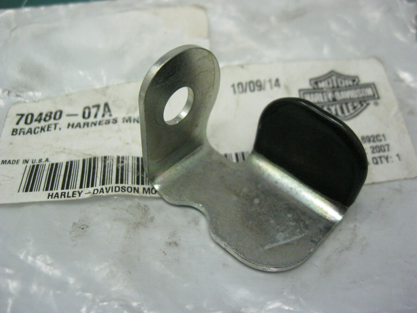 Harley-Davidson OEM 08-17 V-Rod Horn Harness Mounting Bracket 70480-07A