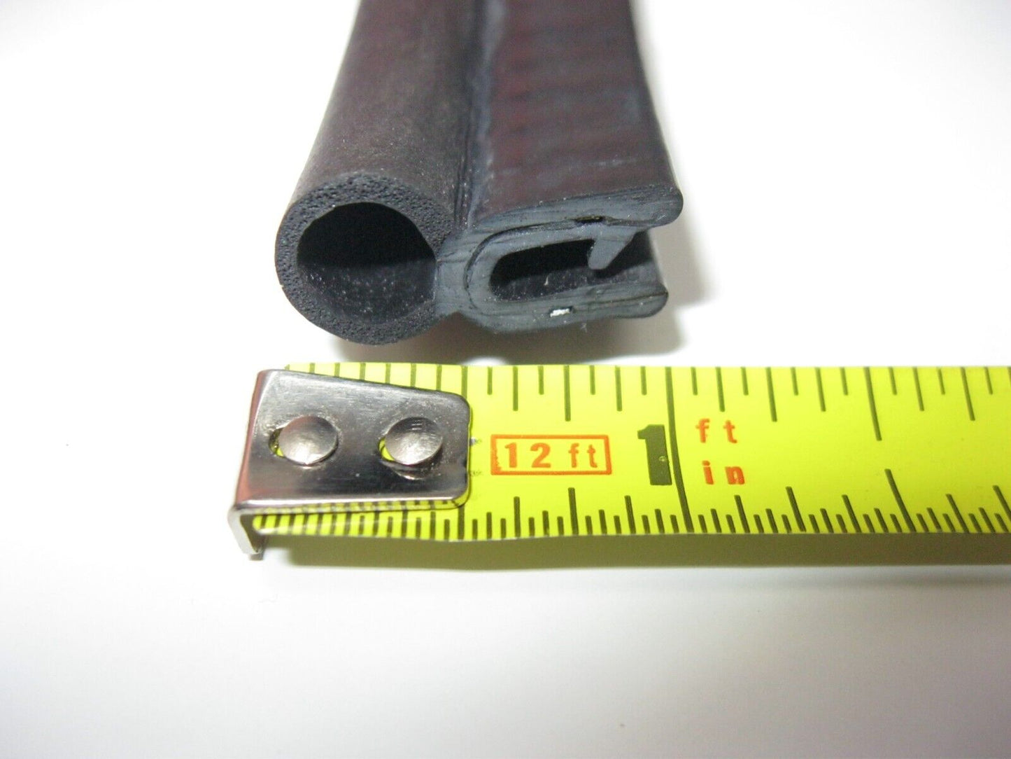 NOS Ski-Doo Neoprene Seal Appx. 1" Wide x 77" Long 715900264