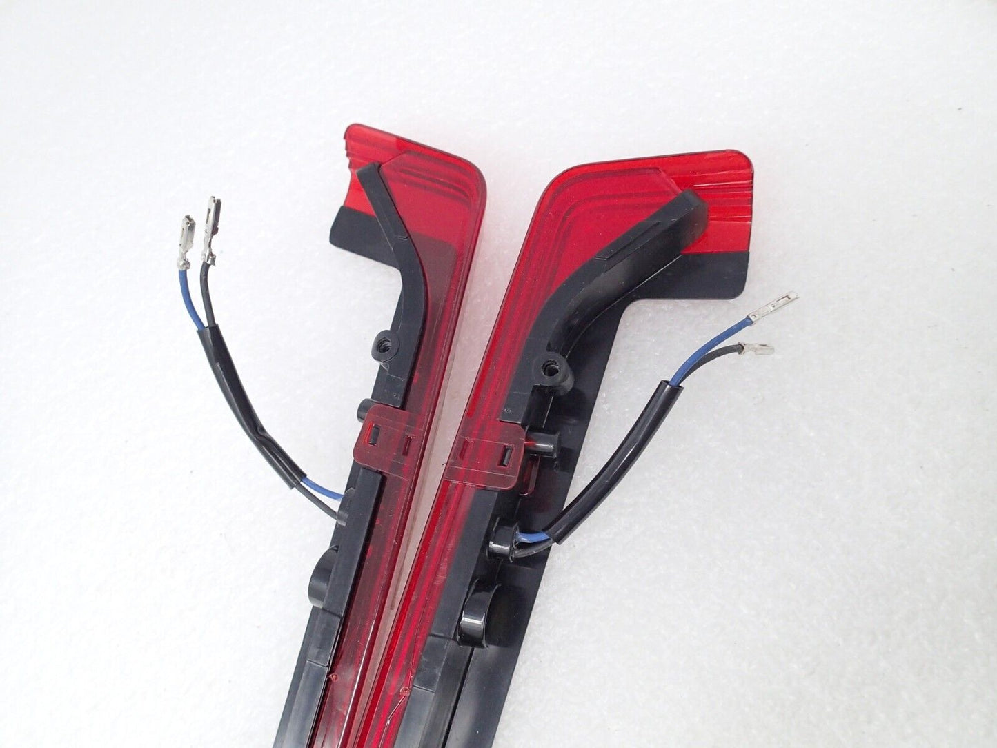 Harley-Davidson LED Tour-Pak Side Marker Light 53788-06 53789-06 (PAIR)