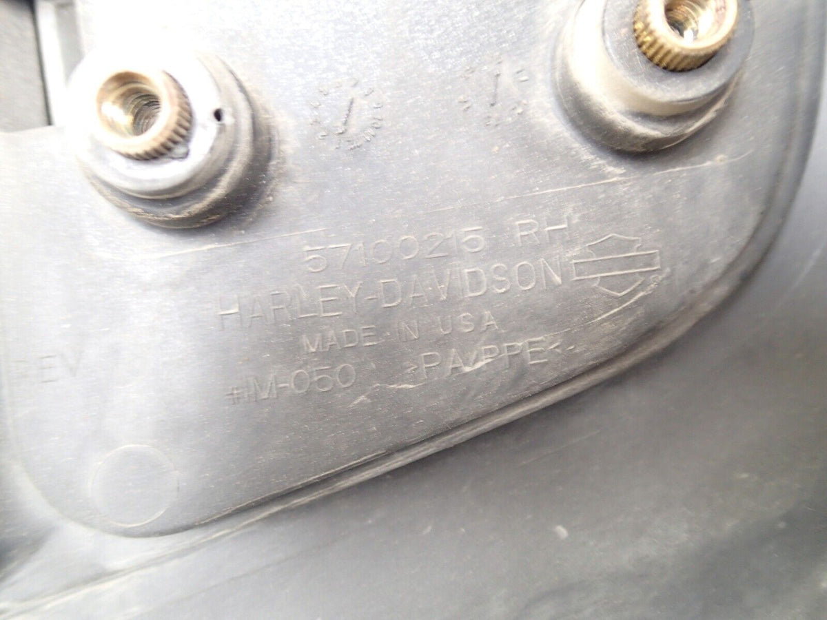 Harley-Davidson Right Vented Lower Fairing silver 2014 FLHTK FLHTKSE 57100215